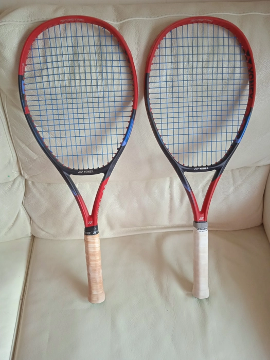 vendo coppia racchette yonex vcore 100 mod 2023