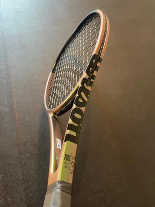 Wilson Blade Pro V8