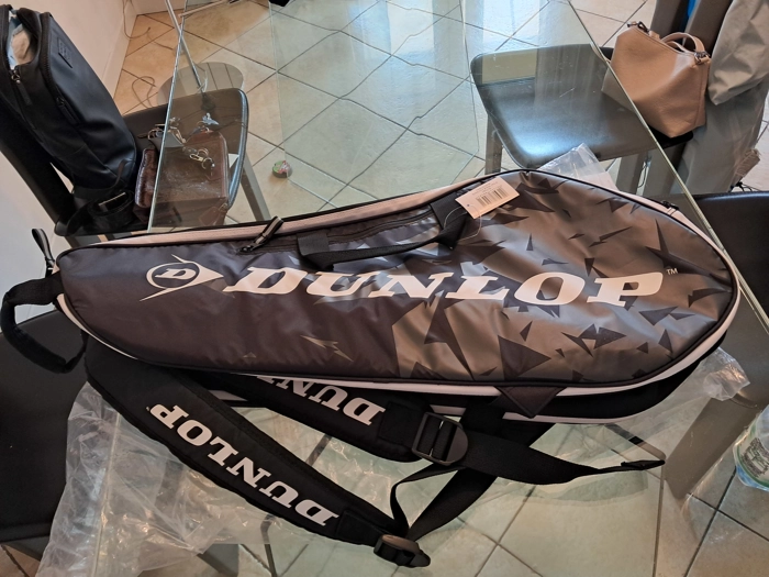 Vendo borsone da tennis Dunlup 