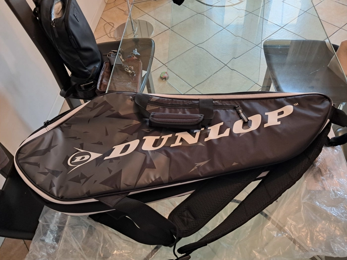 Vendo borsone da tennis Dunlup 