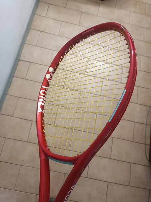 Yonex Vcore 100D