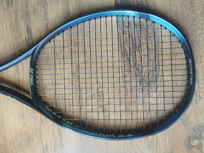 YONEX Ezone 98 305 gr