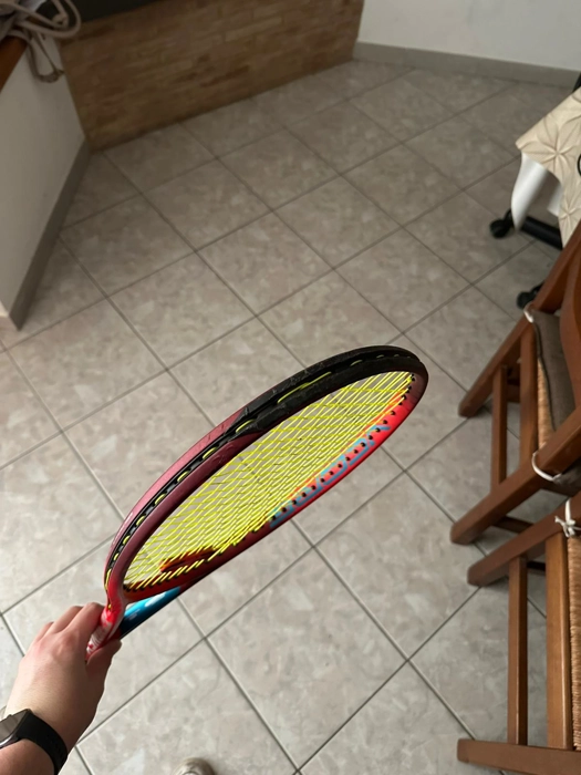Yonex vcore 98