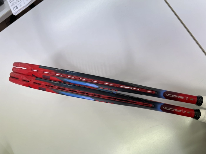  Racchette Yonex VCORE 98 305g (2023)