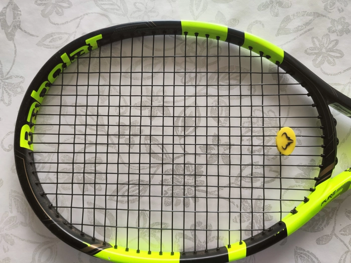 Babolat Pure Aero VS Tour 320 gr. 