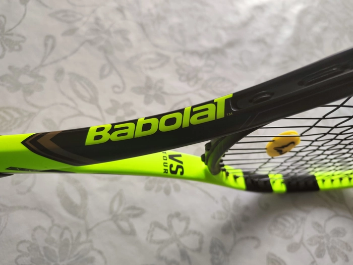 Babolat Pure Aero VS Tour 320 gr. 